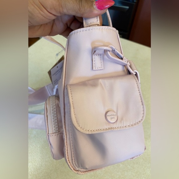 MADDEN GIRL Mauve Mini Tote w/Adjustable Guitar Strap, NWT - Picture 9 of 15